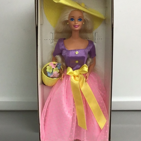 Barbie Other - BARBIE DOLL AVON EXCLUSIVE SPECIAL EDITION